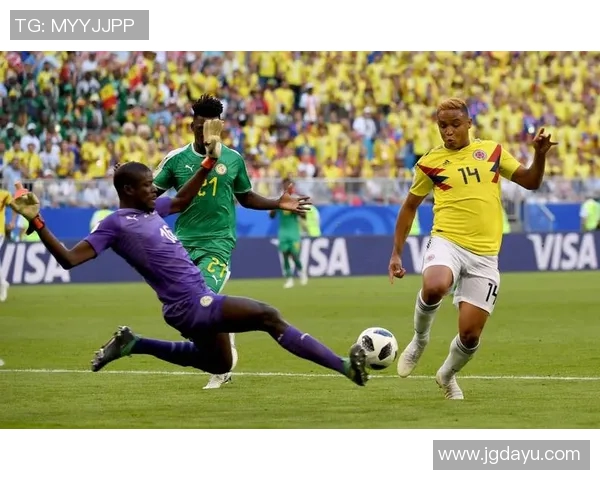 九球直播带你回顾精彩足球比赛结果与精彩瞬间分析