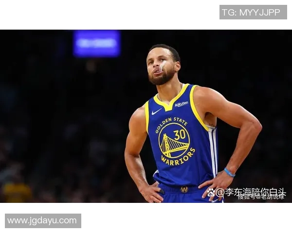 库里领衔美国队征战国际赛场展现篮球魅力与团队精神