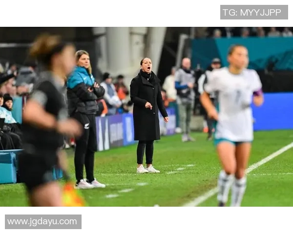 瑞士女足迎战加拿大队力争在国际赛场上取得佳绩