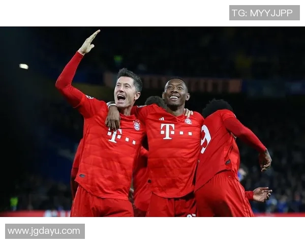 巴黎与曼联两回合较量精彩回顾与战术分析 巴黎与曼联两回合较量精彩回顾与战术分析